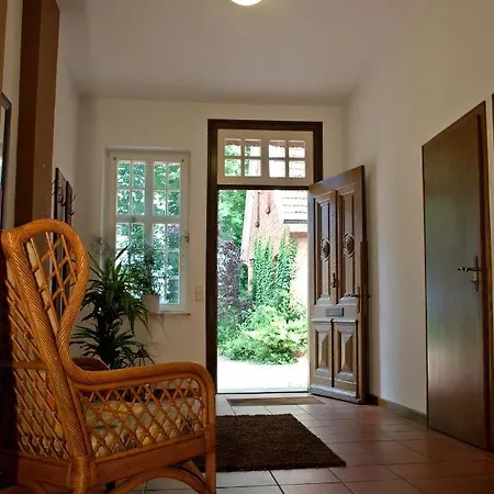 Art Land Apartment *